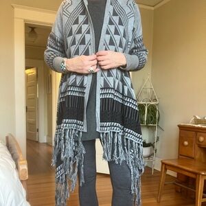 Southwestern Geometric Patterned Gray on gray Fringe Cardigan/Wrap